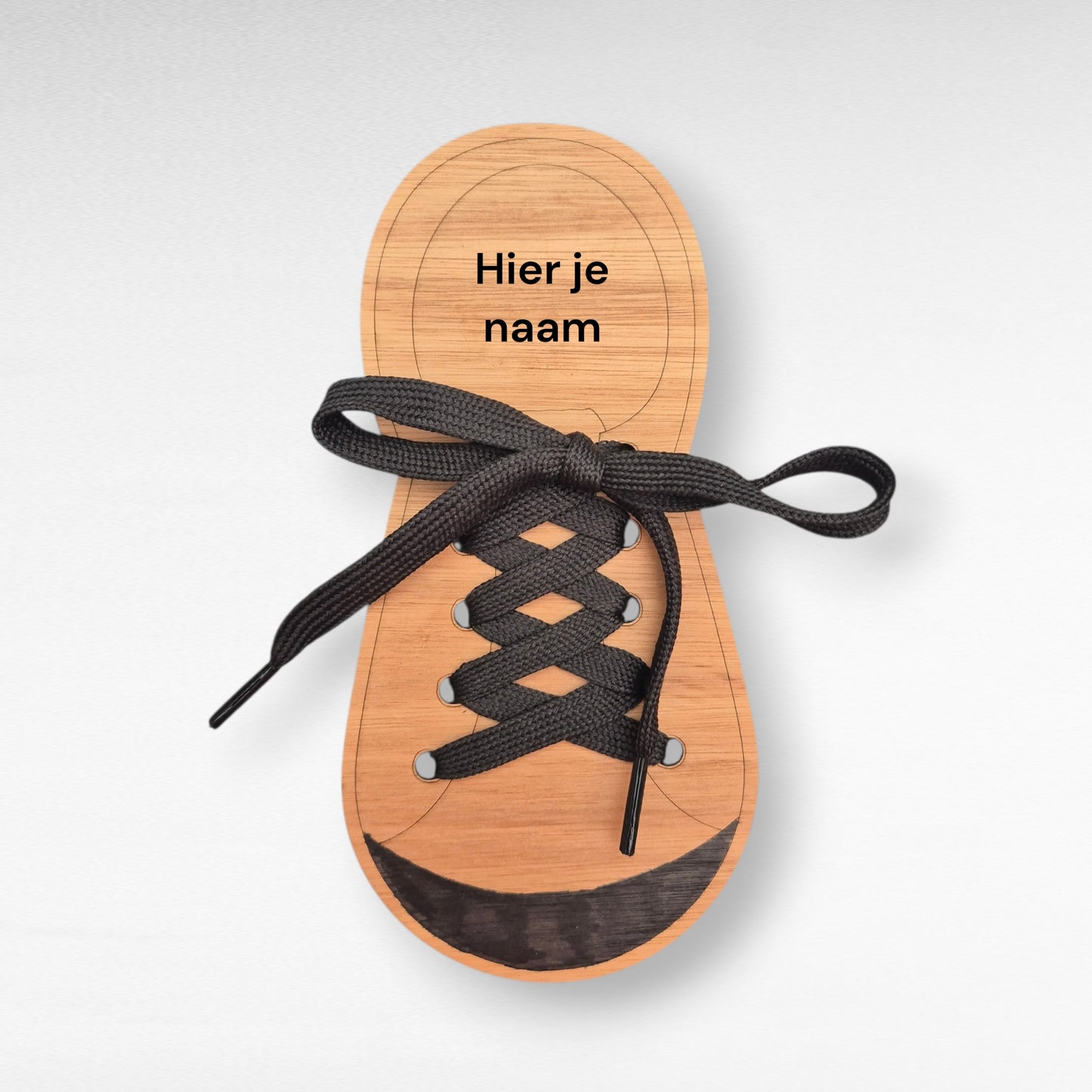Houten veter-schoen – leren strikken