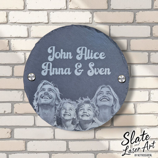 🪨 Ronde leistenen naambord (20 cm) – gepersonaliseerd met uw foto