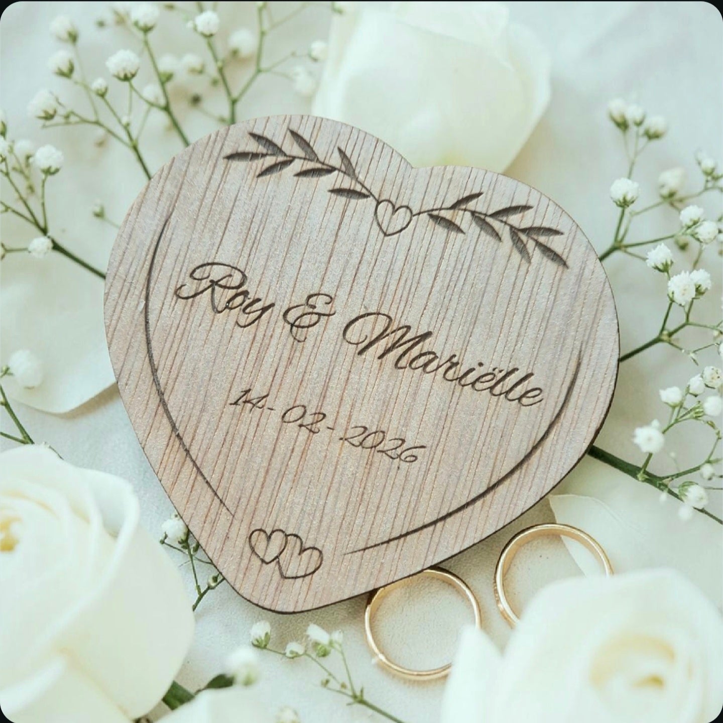 Houten ringdoosje hartvorm